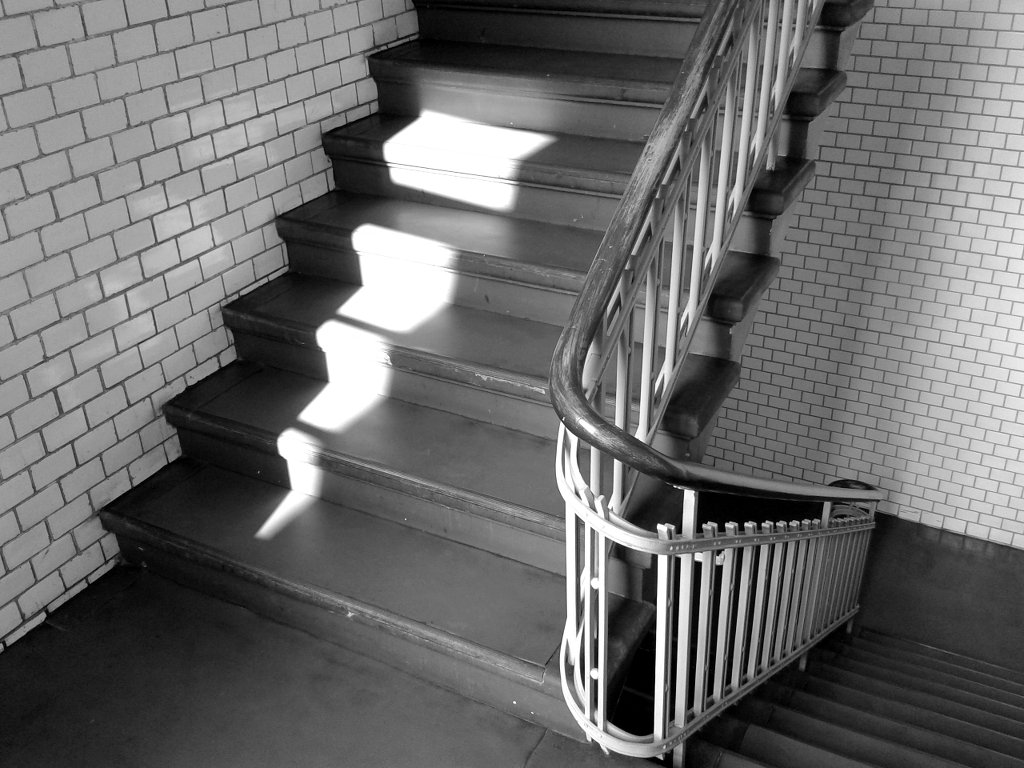 Old hospital steps. Photo: Sanjin Đumišić.