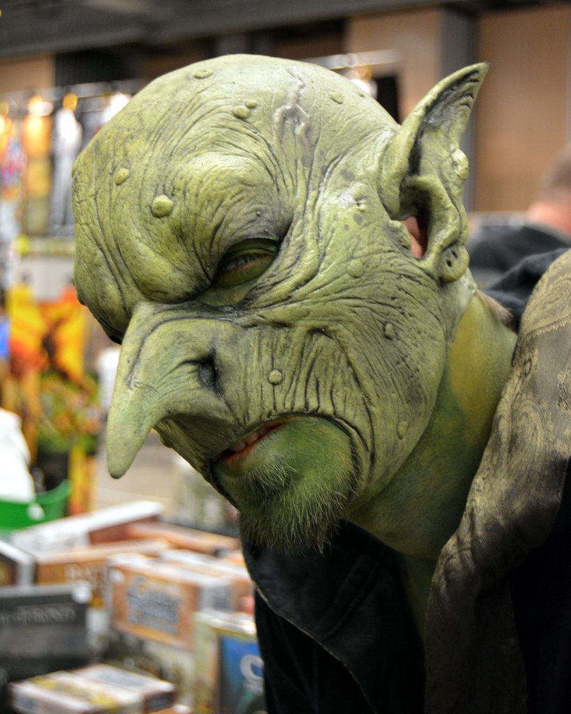 Green mask man. Photo: Sanjin Đumišić.