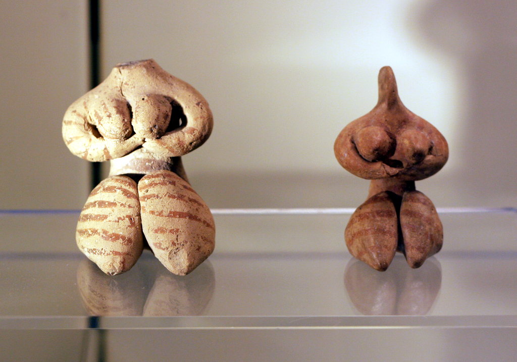 Pergamon Museum in Berlin – Small statues. Photo: Sanjin Đumišić.