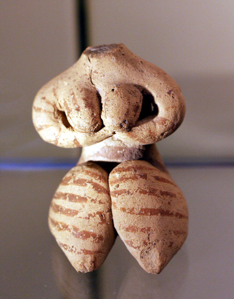 Pergamon Museum in Berlin – Small statues. Photo: Sanjin Đumišić.