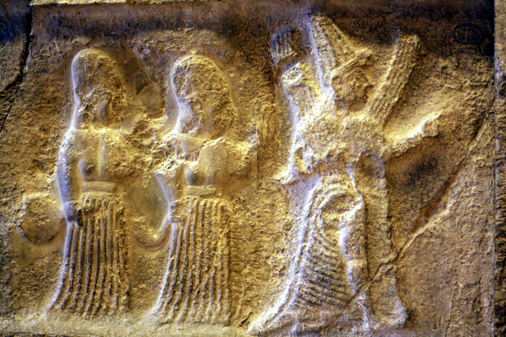 Sumer - Pergamon Museum in Berlin - Wall Carvings. Photo: Sanjin Đumišić.