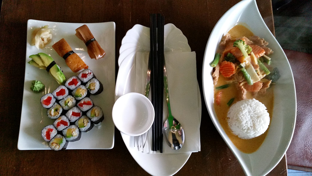 Vegan food in Chay Asia Berlin. Photo: Sanjin Đumišić.