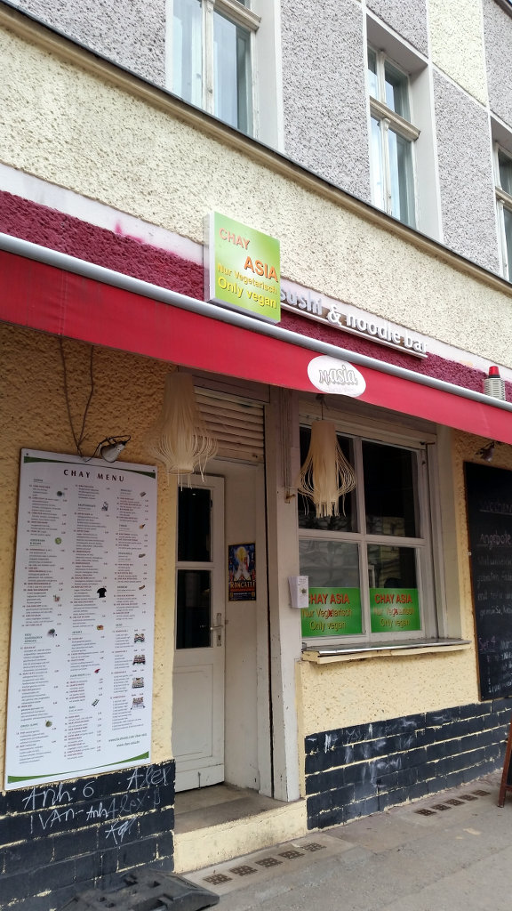 Vegan food in Chay Asia Berlin. Photo: Sanjin Đumišić.