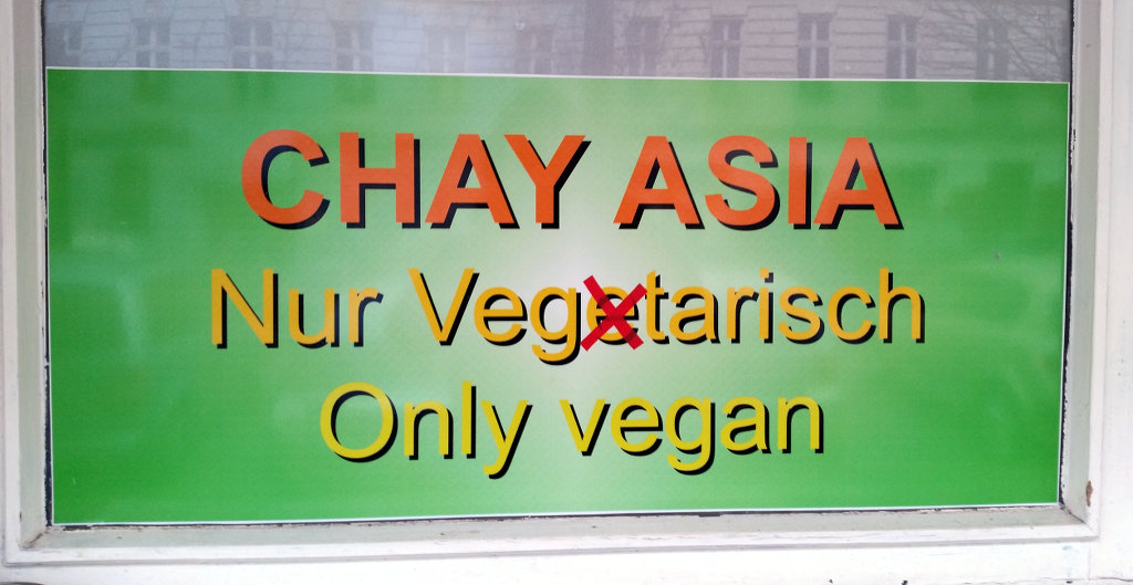 Vegan food in Chay Asia Berlin. Photo: Sanjin Đumišić.