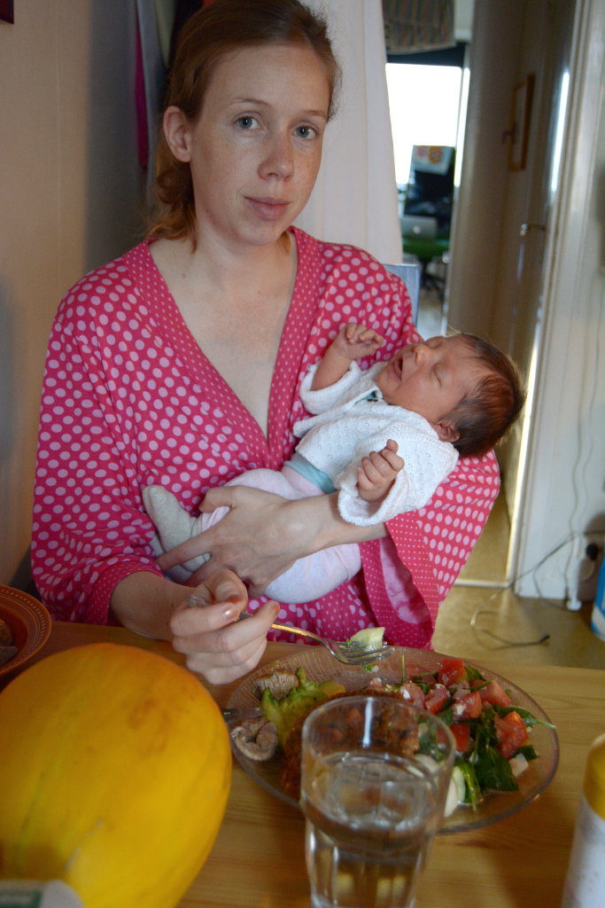 Family dinner with baby Florens. Photo: Sanjin Đumišić.