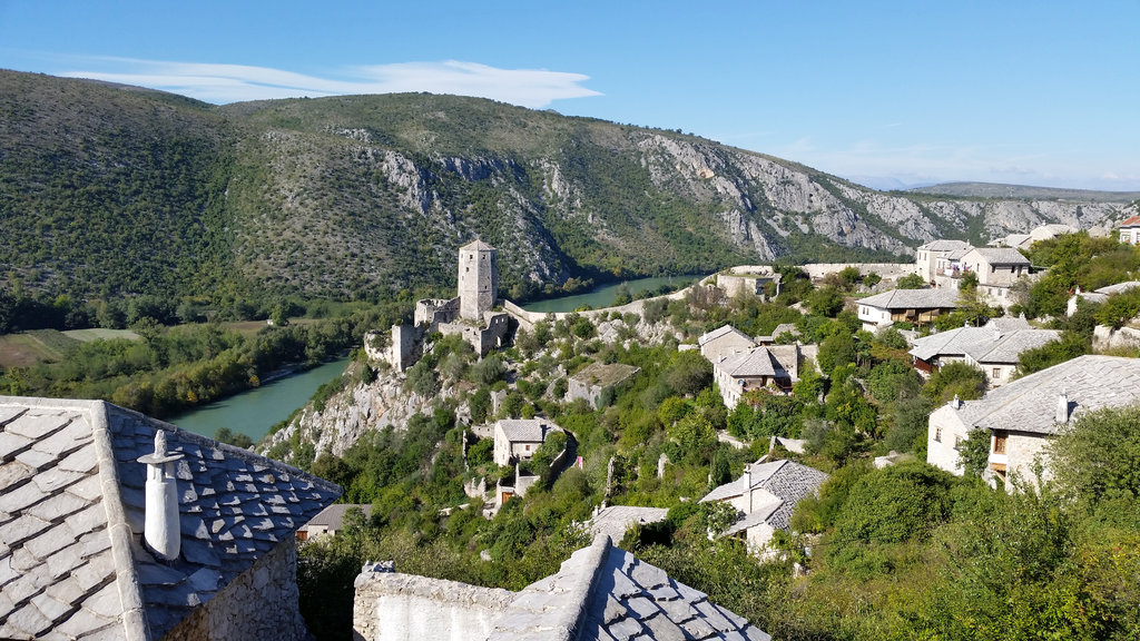 Medieval castle ruins and town of Počitelj. Photo: Sanjin Đumišić.