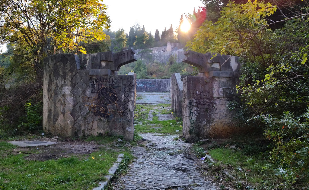 Partisan Memorial Cemetery in Mostar. Photo: Sanjin Đumišić.