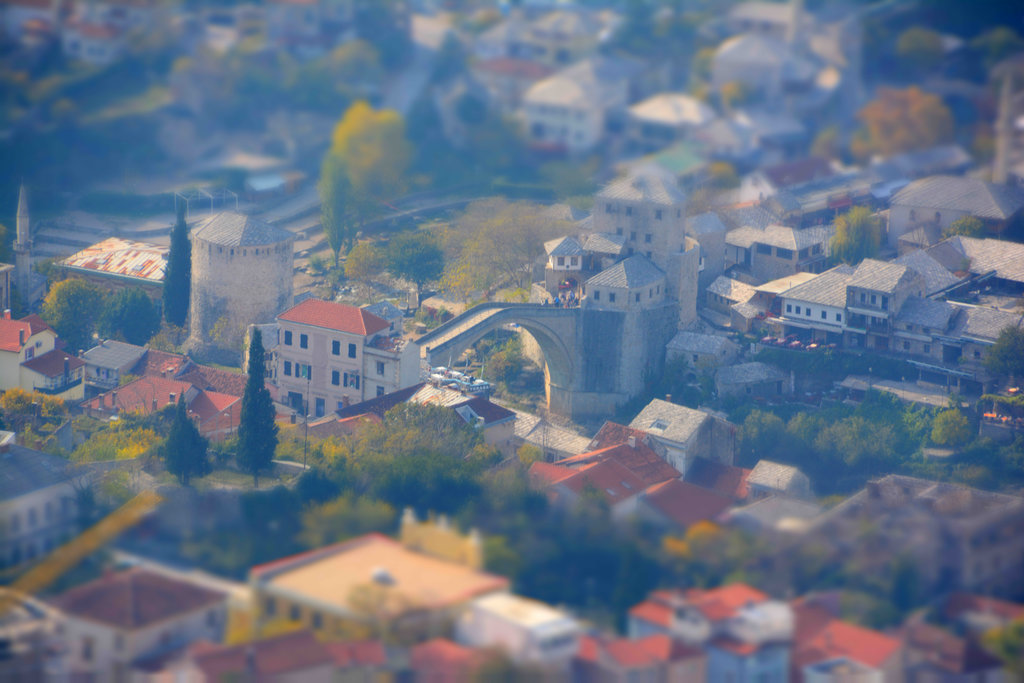 Stari Most Sim City. Photo: Sanjin Đumišić.