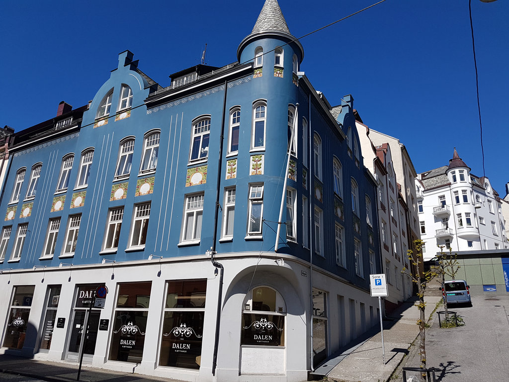 Jugend architecture in Ålesund, Norway. Photo: Sanjin Đumišić.