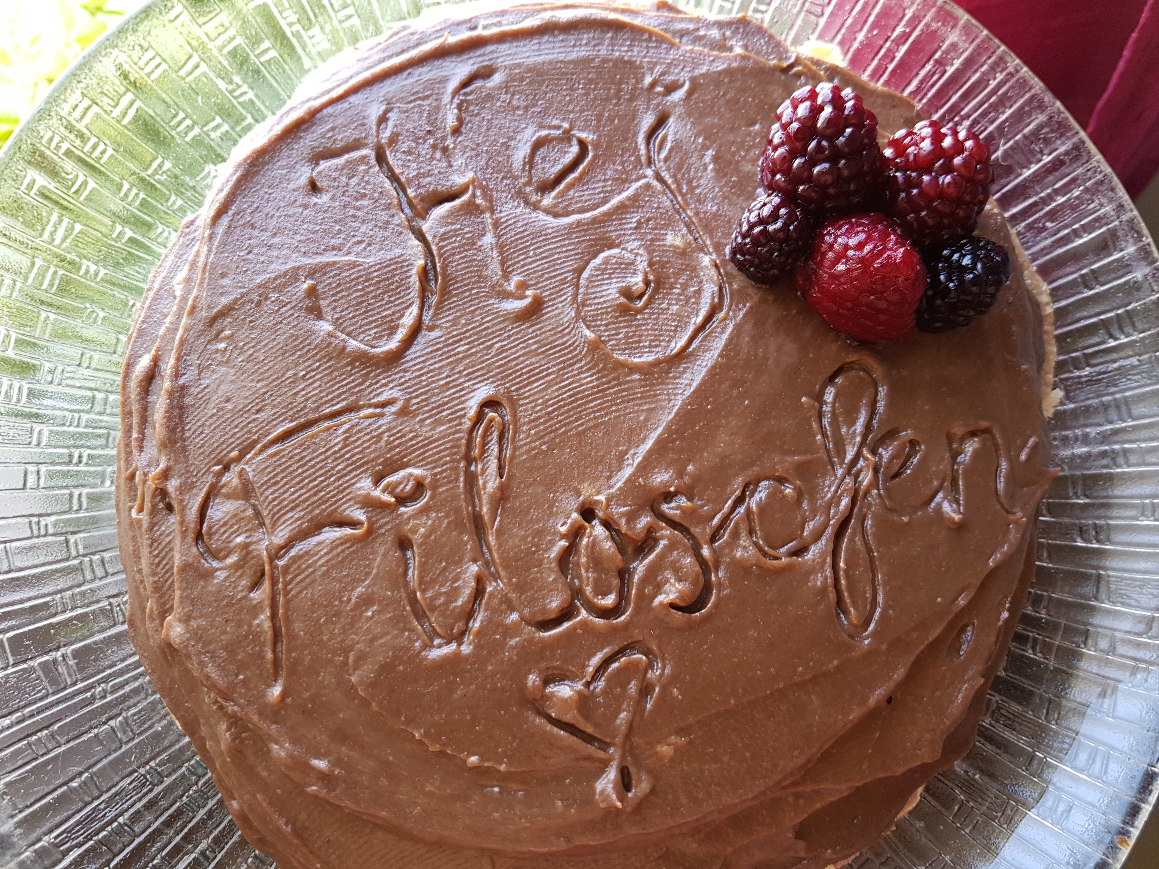 Raw vegan chocolate cake. Photo: Sanjin Đumišić.