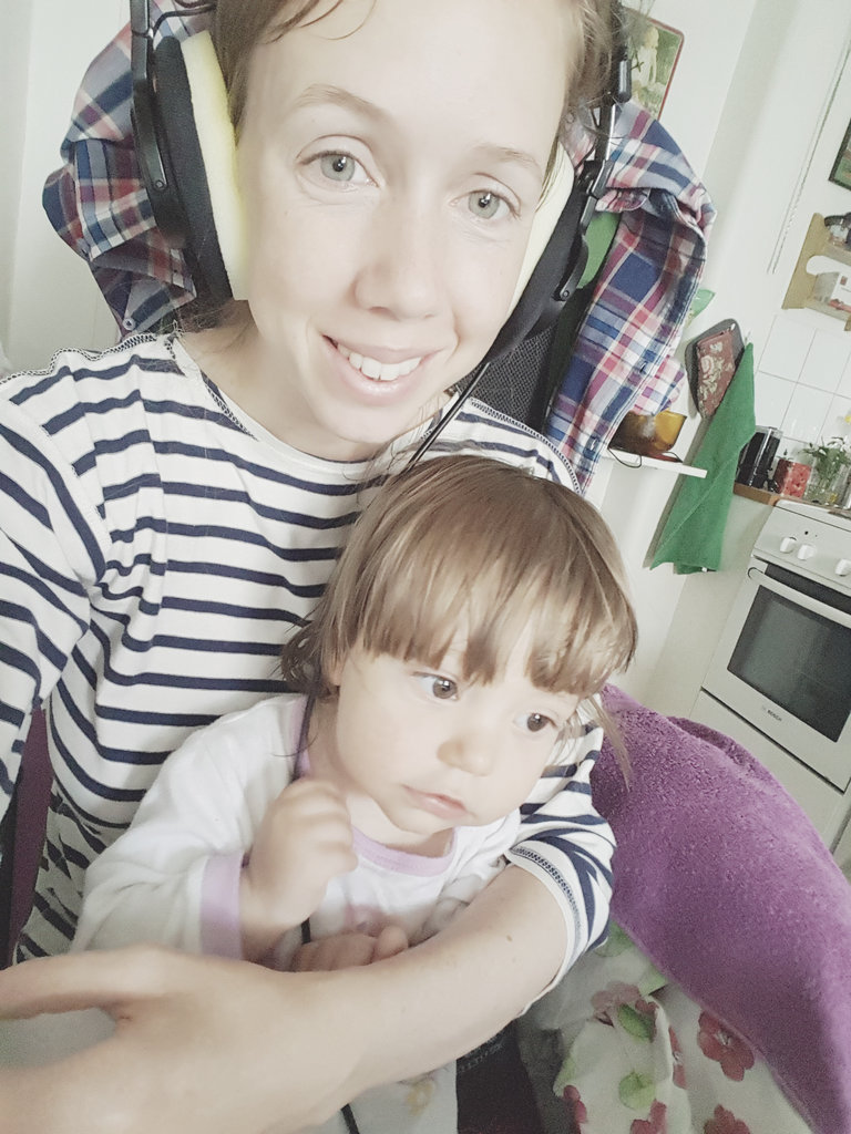 Lisa with baby Florens, kitchen music fun.