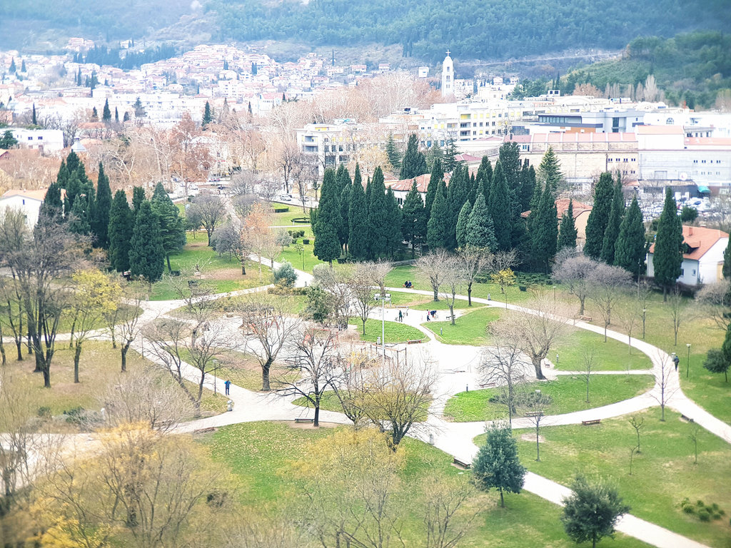 Central park in Mostar. Photo: Sanjin Đumišić.