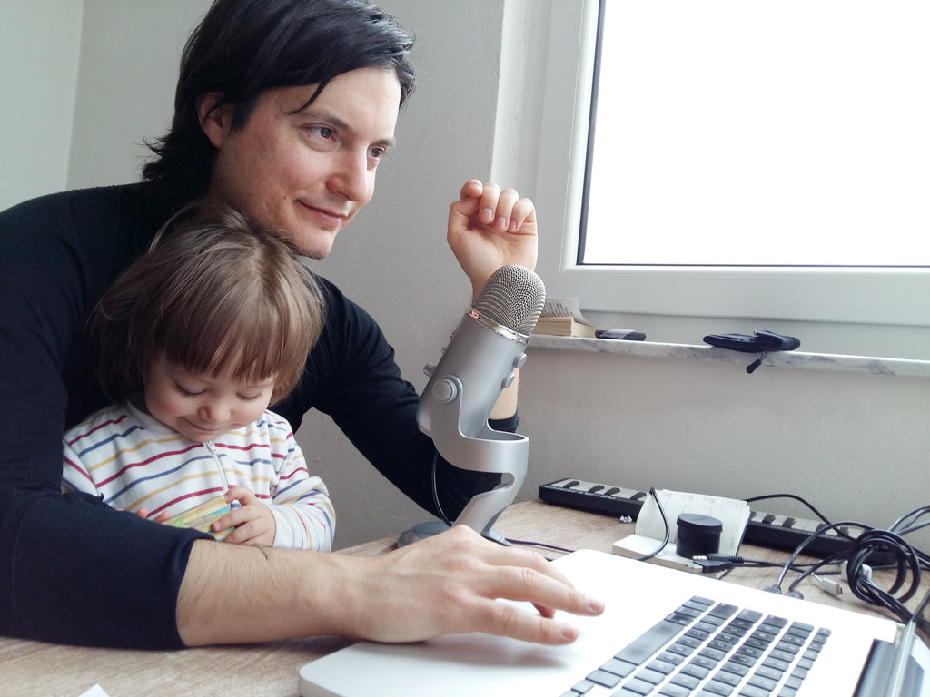 Sanjin with Florens at the remote office. Photo: Lisa Sinclair.