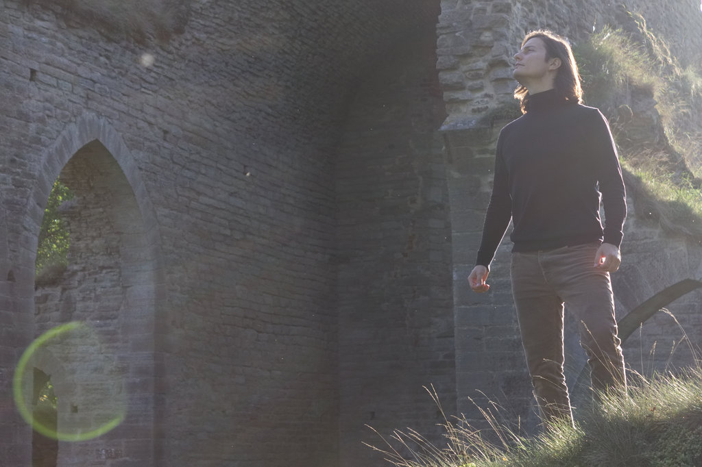 Sanjin Đumišić at Alvastra Abbey Ruins. Photo: Lisa Sinclair.