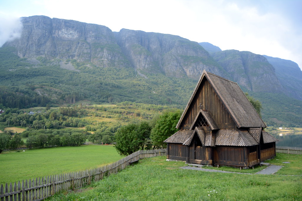 Øye stave church. Photo: Sanjin Đumišić.