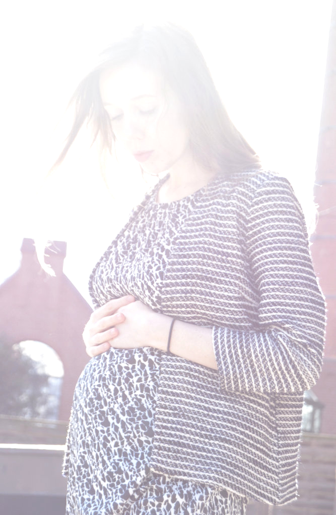 Sunlight on pregnant Lisa. Photo: Sanjin Đumišić.